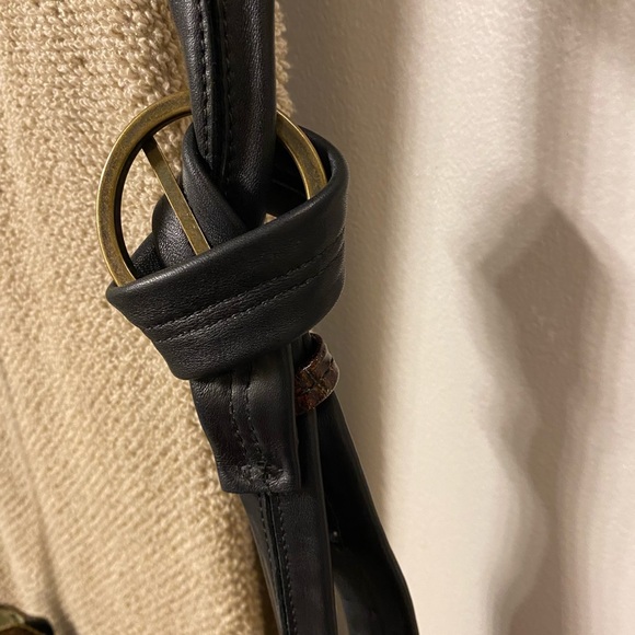 Beautiful Handcrafted Flap Crossbody Bag - Picture 4 of 16